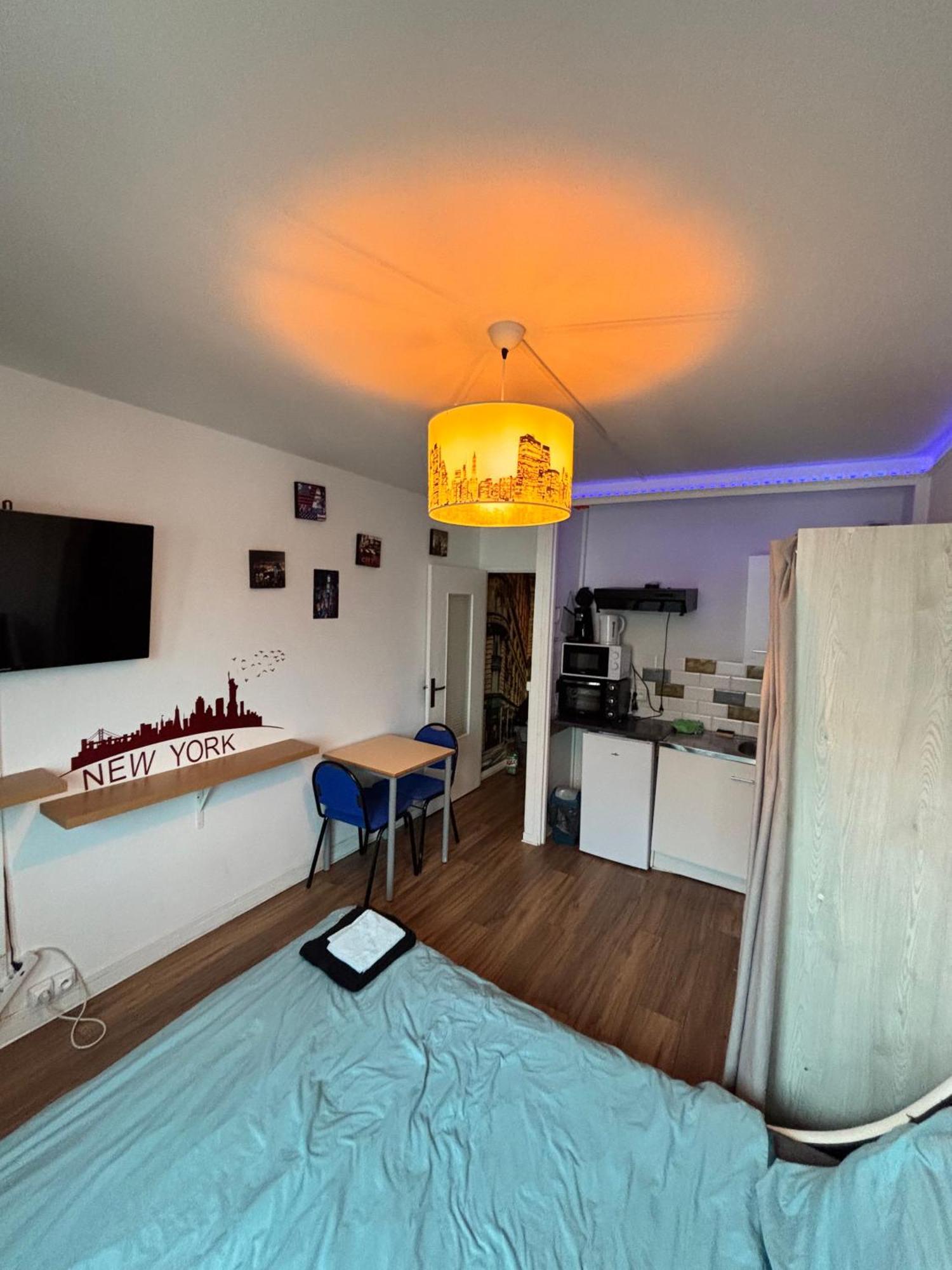 Le Gite "Manhattan Studio" Besancon Proche Centre Commerce Eksteriør bilde